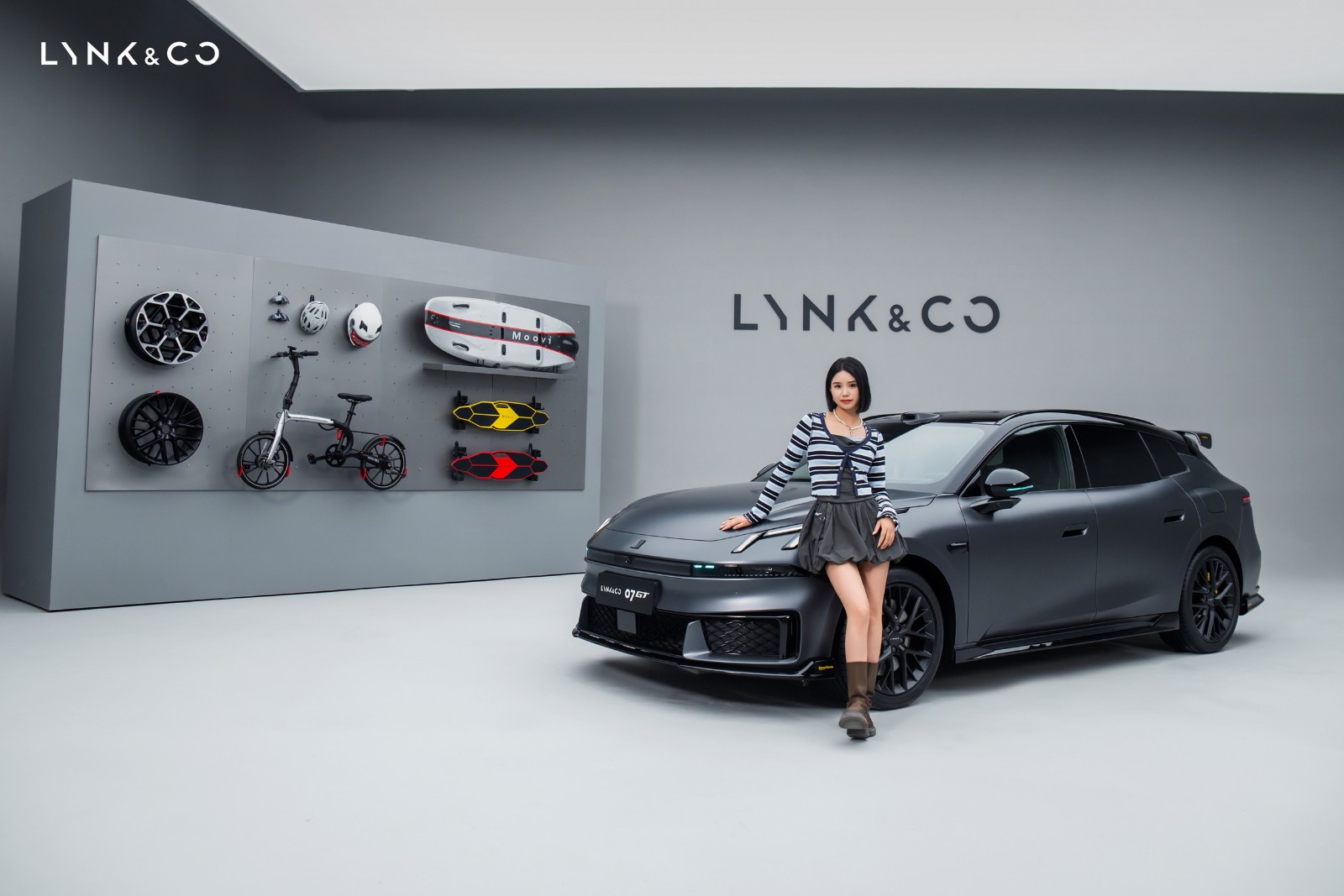 Lynk & Co Goes Long-Roof With a Chatty Dashboard Sidekick in Its First Wagon